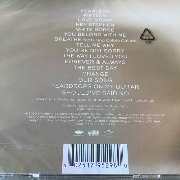 Taylor Swift Fearless European Edition CD - Picture 3 of 3